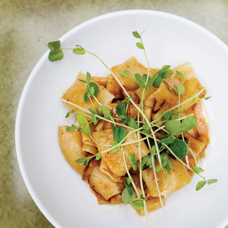 Paccheri Pasta with ’Nduja Carbonara, Leeks and Pea Shoots