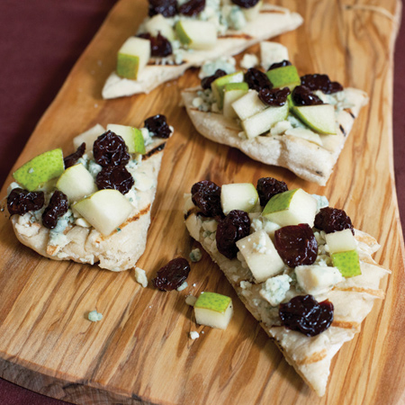 Agave- and Balsamic-Soaked Fruit with Gorgonzola Flatbread 