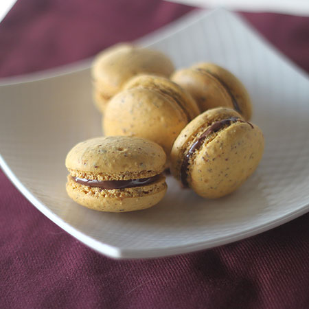 Banana-Nutella <i>Macarons</i>