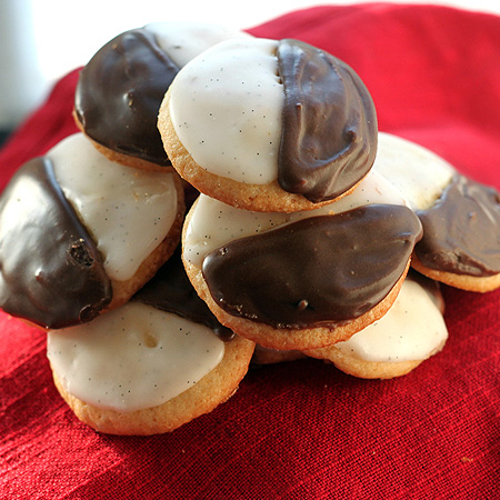 Black-White Christmas Cookies