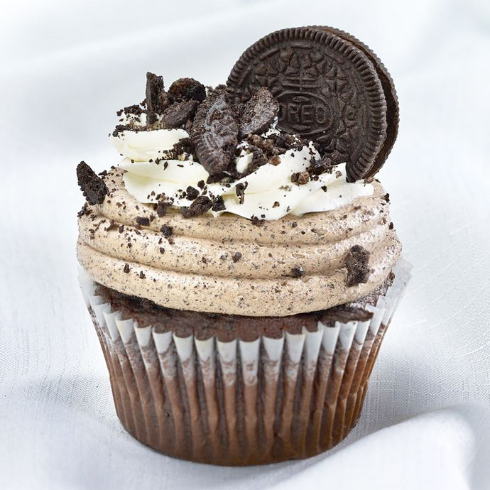 oreo cupcake from jilly's cupcake bar & cafe