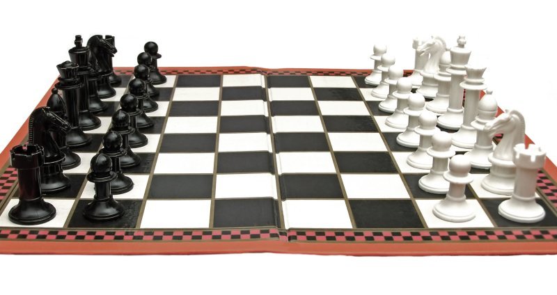 Sjakk oppsett brikker