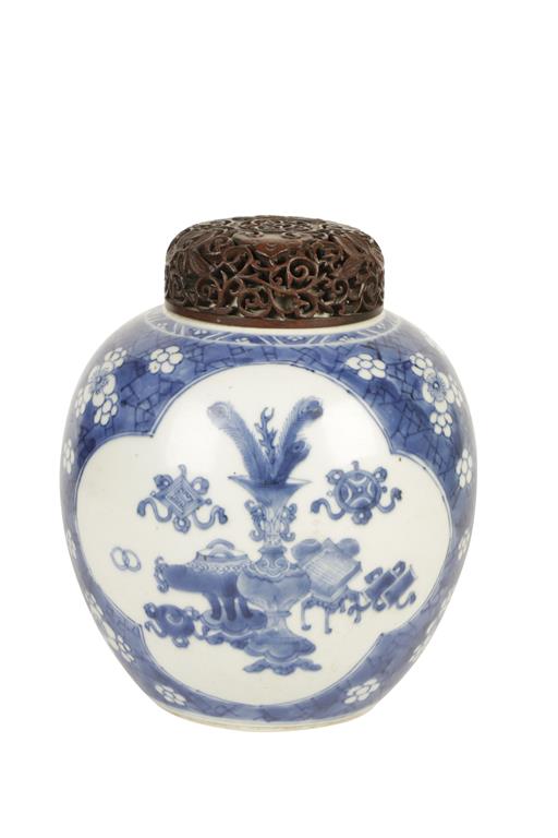 CHINESE BLUE AND WHITE JAR QING DYNASTY, 19TH CENTURY