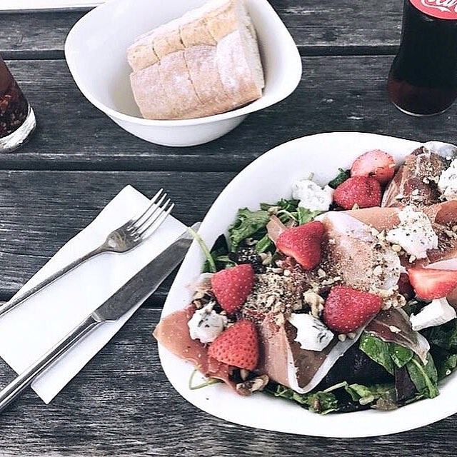 #FOODLOVER 🤓💘
#lunch with 📸@alesia_katharina #gönndir#vapiano#healthyundso 😄