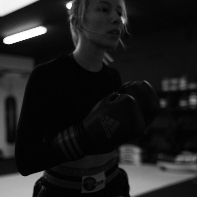 ...therapy, time out, quality time, passion, attitude and always a challenge to myself ♥️🥊 
So happy to get back in this sport as a daily thing.
#kickboxing#kickboxen#kickboxinggirl#kickboxingtraining#boxing#boxers#martialarts#martialartist#martialartslife#adidas#moody#fitgirl#fightlikeagirl#fighting#fightingfit#berlin#berlino#workoutmotivation#fightclub#boxing#fitnessgirl#kicksoftheday#punch#passion#dailyinspiration#girlswhofight