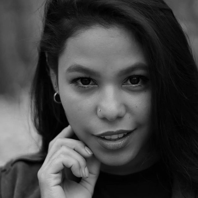 NAUGHTY PICKLE 🥒
A 'naughty pickle' is how I'd best describe myself. I think fun and laughter is the whole point of life! 
. 
#soul #woman #blackandwhite 
#beauty #portraitmood
#portrait #photography
#shooting #model #portraitphotography 
#quotes #stuttgart #germany
#face #lips #hair #passion #vibes #smile #heart #eyes #happy #naughty
#princess👸🏾👑 #instalike #like4like #instafollow
#photooftheday #picoftheday
📸@a.g.f_photography