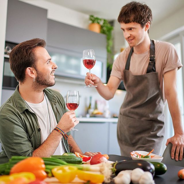 | cheers to a wonderful, exciting and healthy #year2022 ... that it is filled with uniquely talented people and unforgettable moments . 🥂
.
.
.
.
.
.
#allthebest #cheers #together #jena #hoscos #kitchen #cooking #friends #gaycouple #gay #beyourself #happy #love #photoshooting #saxony