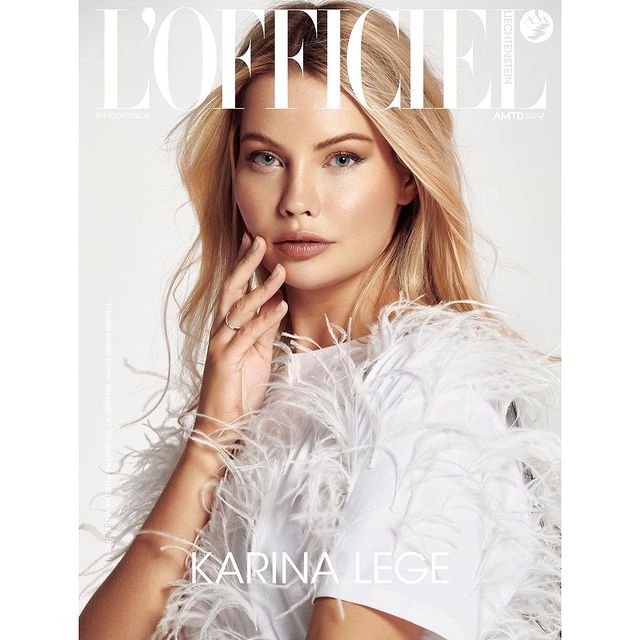 Beyond happy 💗 New Cover for @lofficielliechtenstein 🫣

#fashionmagazine #allwhiteoutfit #modeling #fashionshoot #cover #feathers #magazineshoot #lofficiel #lofficielmode #blondemodel