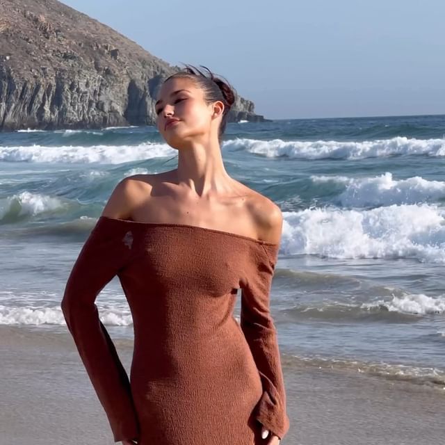 beach girl forever 
•
#reel#reelsinstagram#explore#viral#beach#méxico#summer#vacation#reelvideo#explorepage