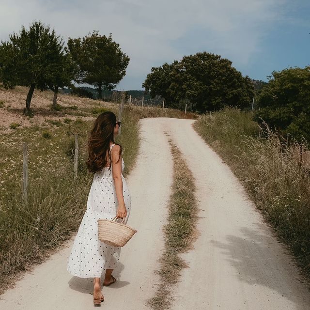 Walk in the countryside 🌳💕