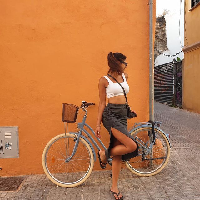 🚲🧡
.
.
.

#urlaub #travel #holiday #reisen #meer #vacation #nature #strand #sommer #sonne #natur #ferien #beach #summer  #wandern #travelphotography #love #photography #wanderlust #mallorca #palmademallorca #