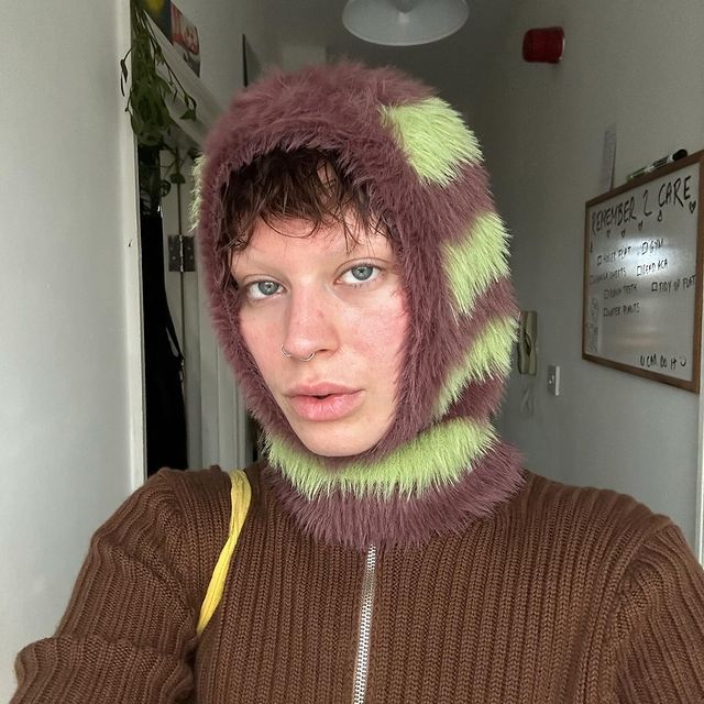 shoutout to my “remember 2 care” whiteboard that tells me i can brush my teeth and use a hoover ✅ 😌 and of course my caterpillar hood 🐛🐛🐛 ✅
‌
“u can do it :)”
‌
‌
[ID: slim white nonbinary person in a green and brown striped fluffy hood and brown zipped up jacket. they have no make up on and no editing to their image. their brown messy fringe pokes out of the hood. they look into camera, their head turned slightly to their right.]