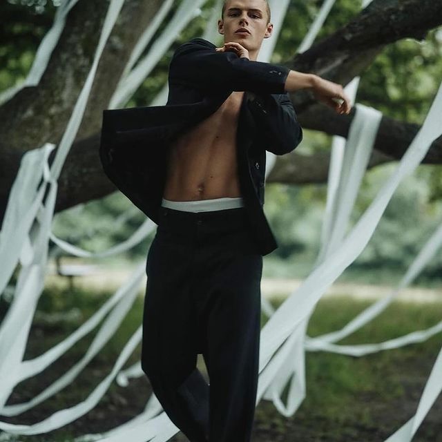 @finnprentice for Arena Homme+ Issue 60 @thehommeplusmag with @tom_guinness and @frau.juliawagner 
@mattmulhall @mathiasvanhooff @establishmentny @bitton @faragoprojects @art.19___ @benkelwaystudio