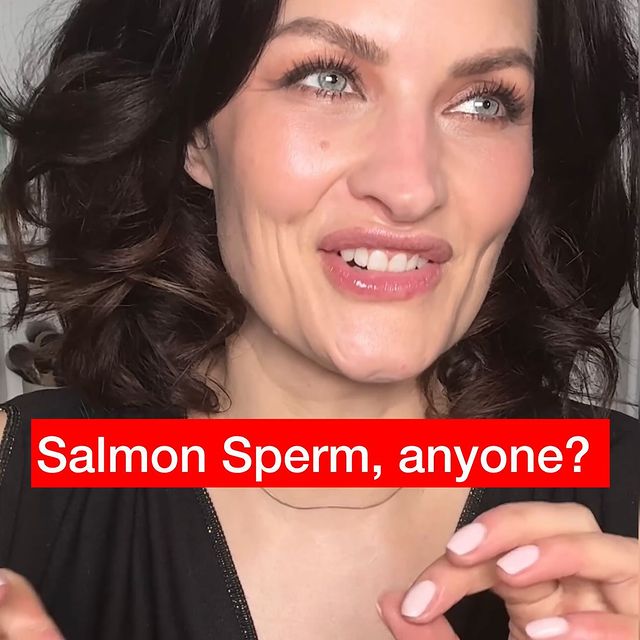 Everyone is talking about the @ameela.uk treatment. 
Here’s my experiences with the “Salmon Sperm” injectables so far.
FYI it’s not terribly painful but I’ll opt for numbing cream next time.

Thank you @drwassimtaktouk for your skill at performing this impressive treatment and your cheery bedside manner. 👏🏻 

* I did not pay for this specific treatment. It was #gifted by @taktoukclinic 
As always, these are my true experiences. I think the results are visible. 👏🏻 

#salmonsperm #injectables #ameela #tweakments #40plus