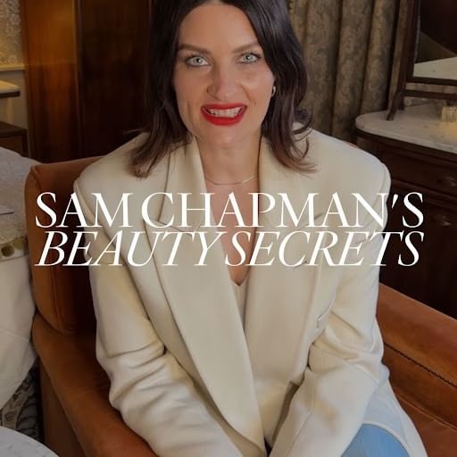 We sat down with @samchapman to answer some of your rapid fire questions. Watch on for her biggest piece of beauty advice, go-to prods & more. Catch up on her most recent feature in our #BeautySchool series by heading to the SL Youtube channel…