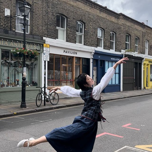 Dancing in to pre-fall with my favourite pieces from @damsonmadder PF24 🍃 #ad