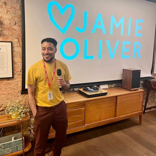 Thank you to the Jamie Oliver Group for inviting me to deliver a Trans History and LGBT+ Awareness workshop for Pride Month!

It's always a pleasure working with Rob Smith @build.with.rob from That Day @thatday.uk , the go-to expert for speakers and training facilitators in Wellbeing, DEI, and Professional Development. Check them out!

Side note: the lunch was exceptional! As a foodie, I was in my element!

#PrideMonth #TransHistory #LGBTQAwareness #DEI #Wellbeing #ProfessionalDevelopment #JamieOliverGroup #ThatDay #Foodie

---