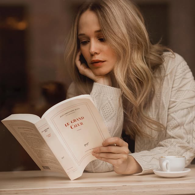 Long weekend vibe 🤍☕️
📷 @her.must @yogajeansdenim