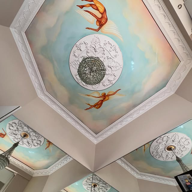 Fresco at The Barber Zürich, one of the most challenging commissions so far, after 2 weeks of p