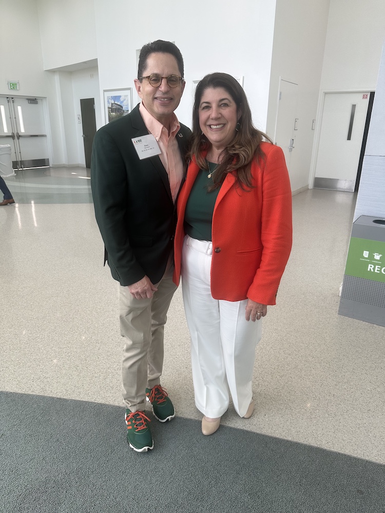 IMG_2750.jpeg Dr. Alex Mechaber and Dr. Hilit Mechaber