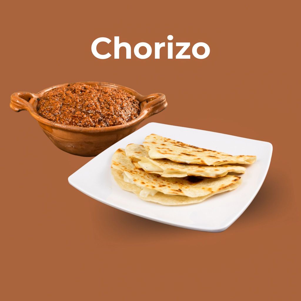Quesadilla de harina con chorizo