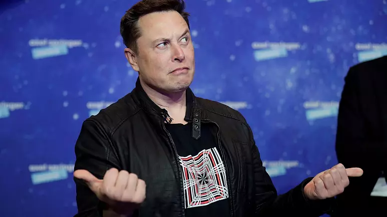 sokapro-Is Elon Musk really buying Manchester United?