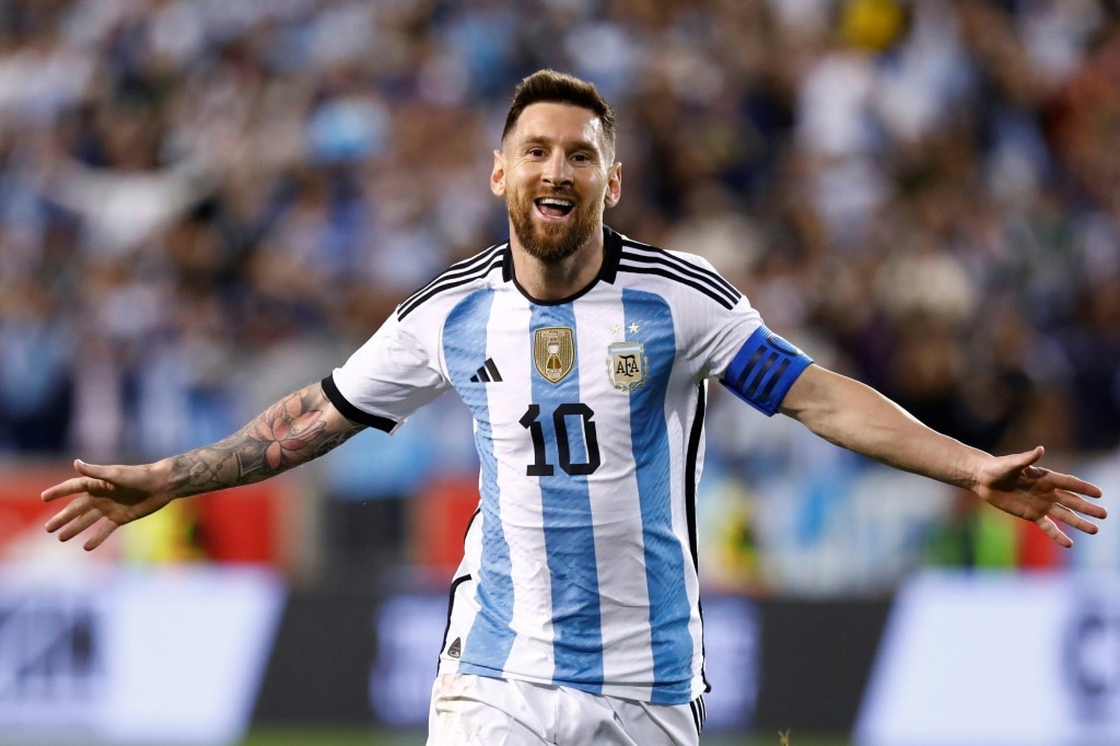 sokapro-Messi scores a brace as Argentina demolishes Jamaica