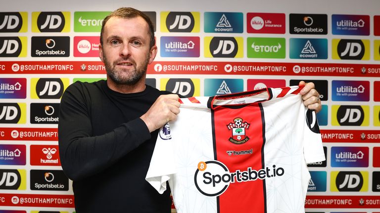 sokapro-Southampton appoint Luton boss as new manager.