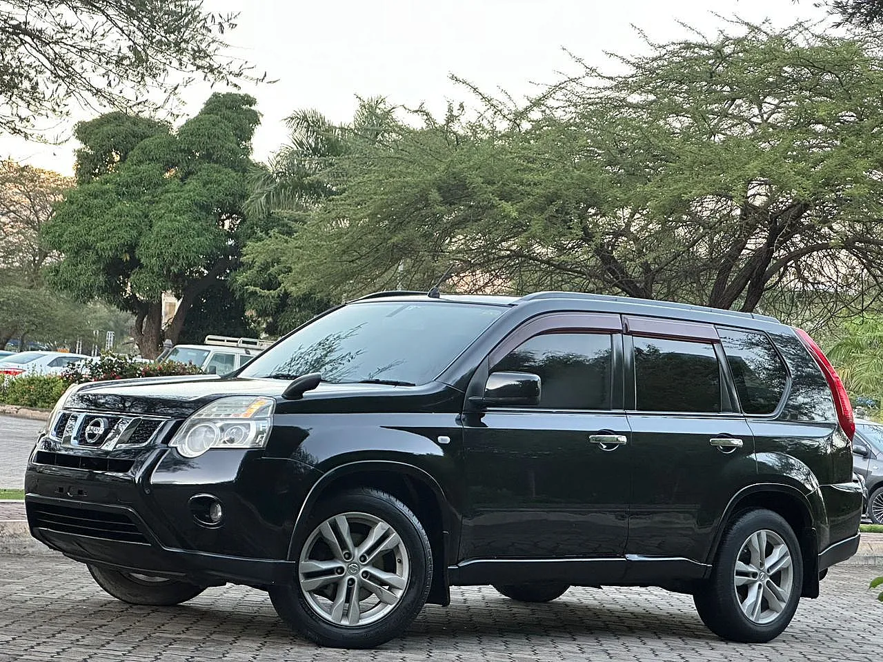 Nissan Extrail