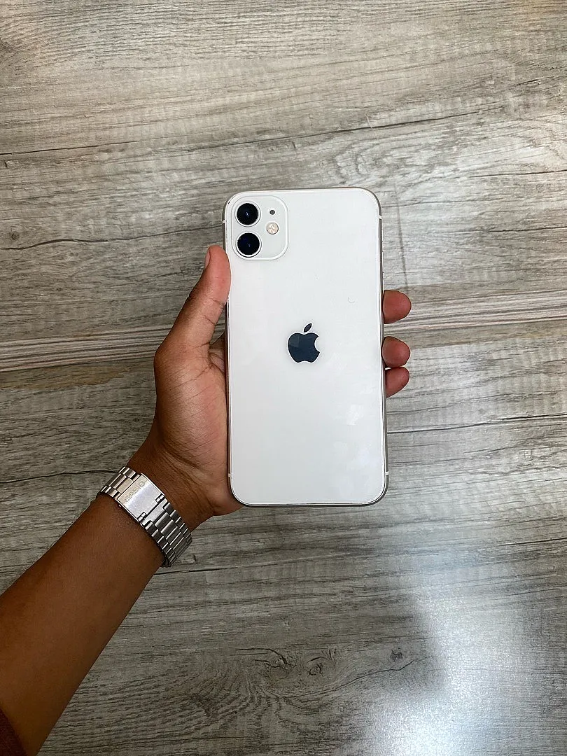 Iphone 11 Plain