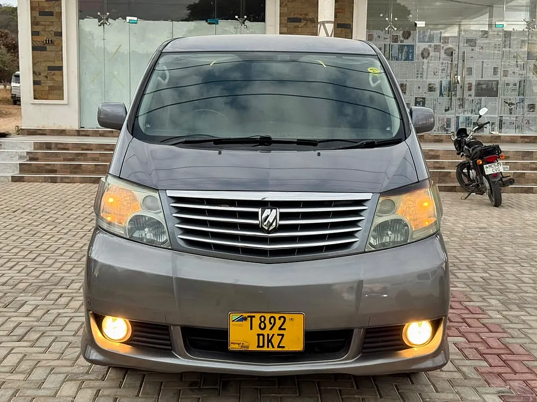 Toyota Alphard New Cc 2360