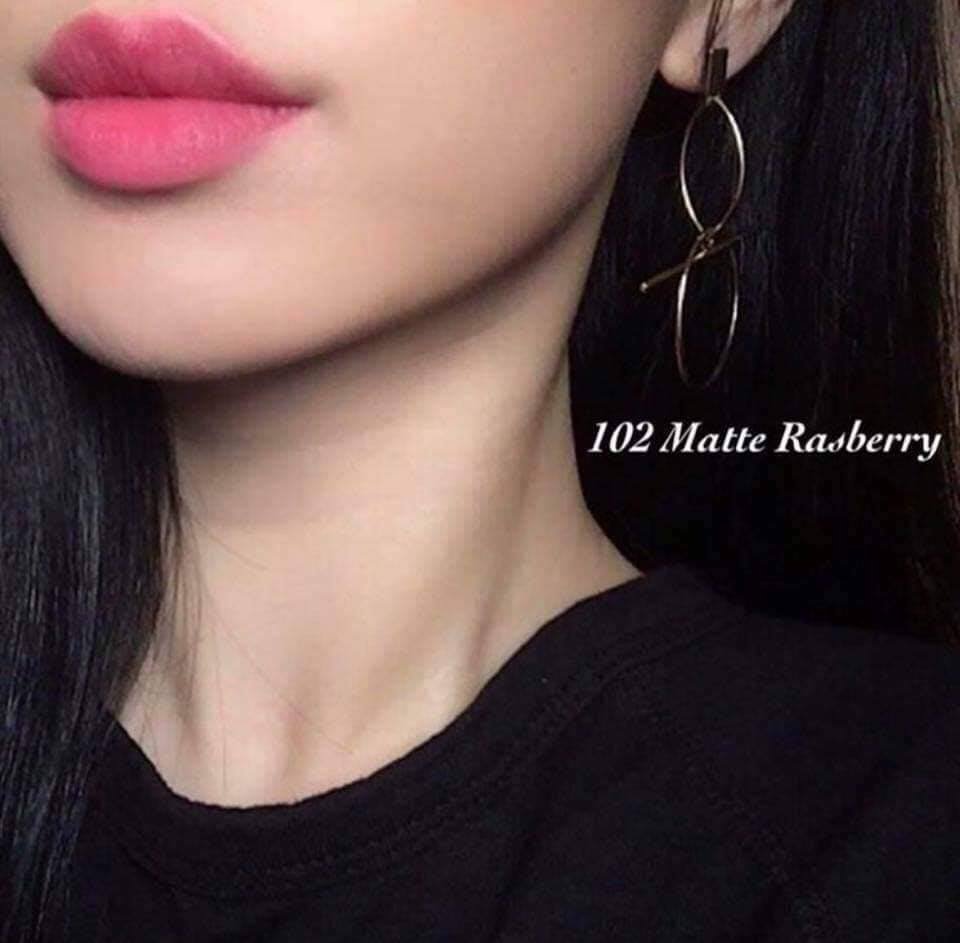 Son Dưỡng Dior 102 Matte Raspberry Màu Hồng Tím Hot Nhất