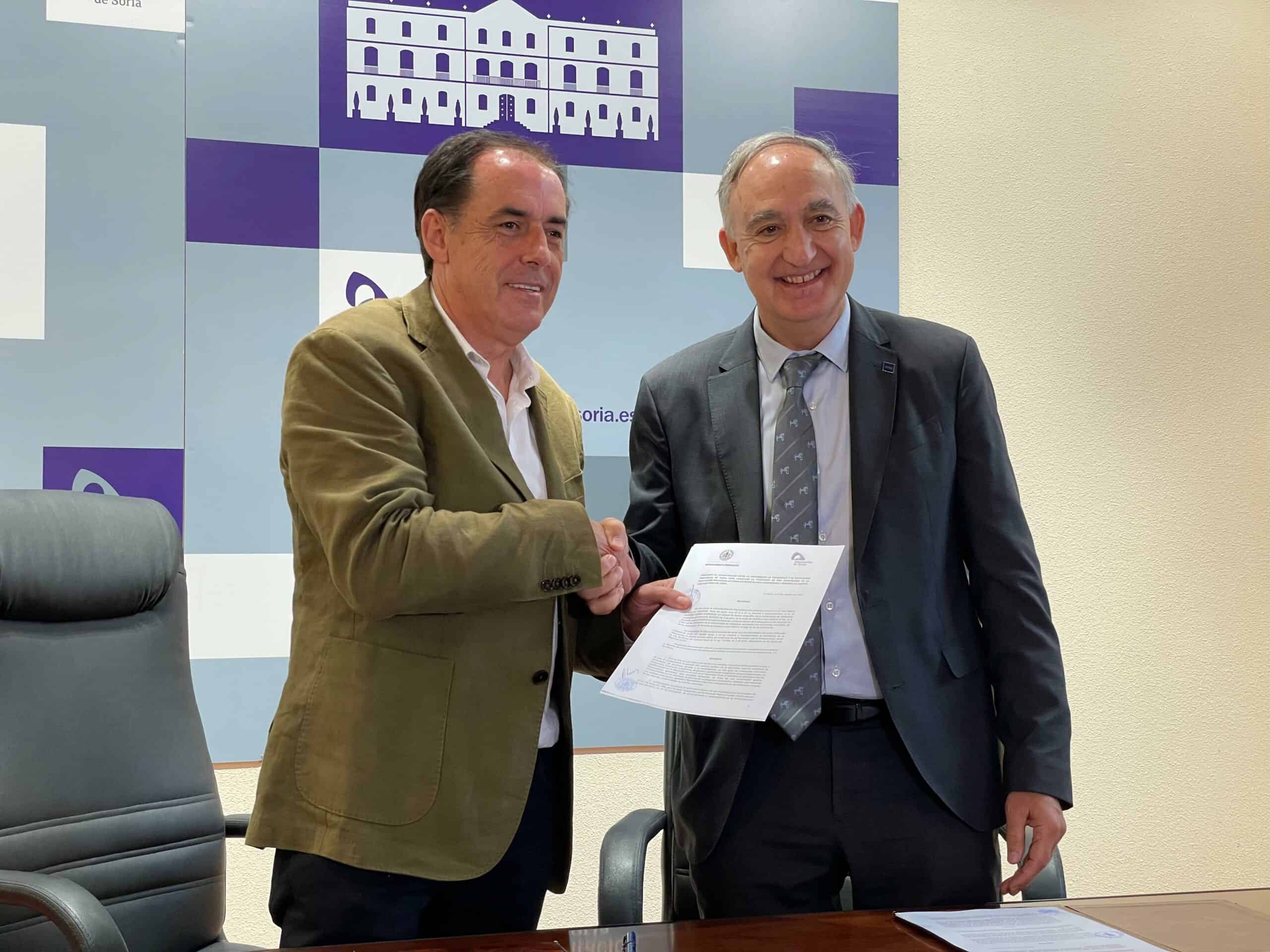 Becas de 1.000 euros