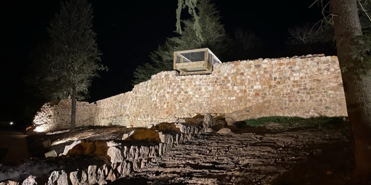 iluminación muralla