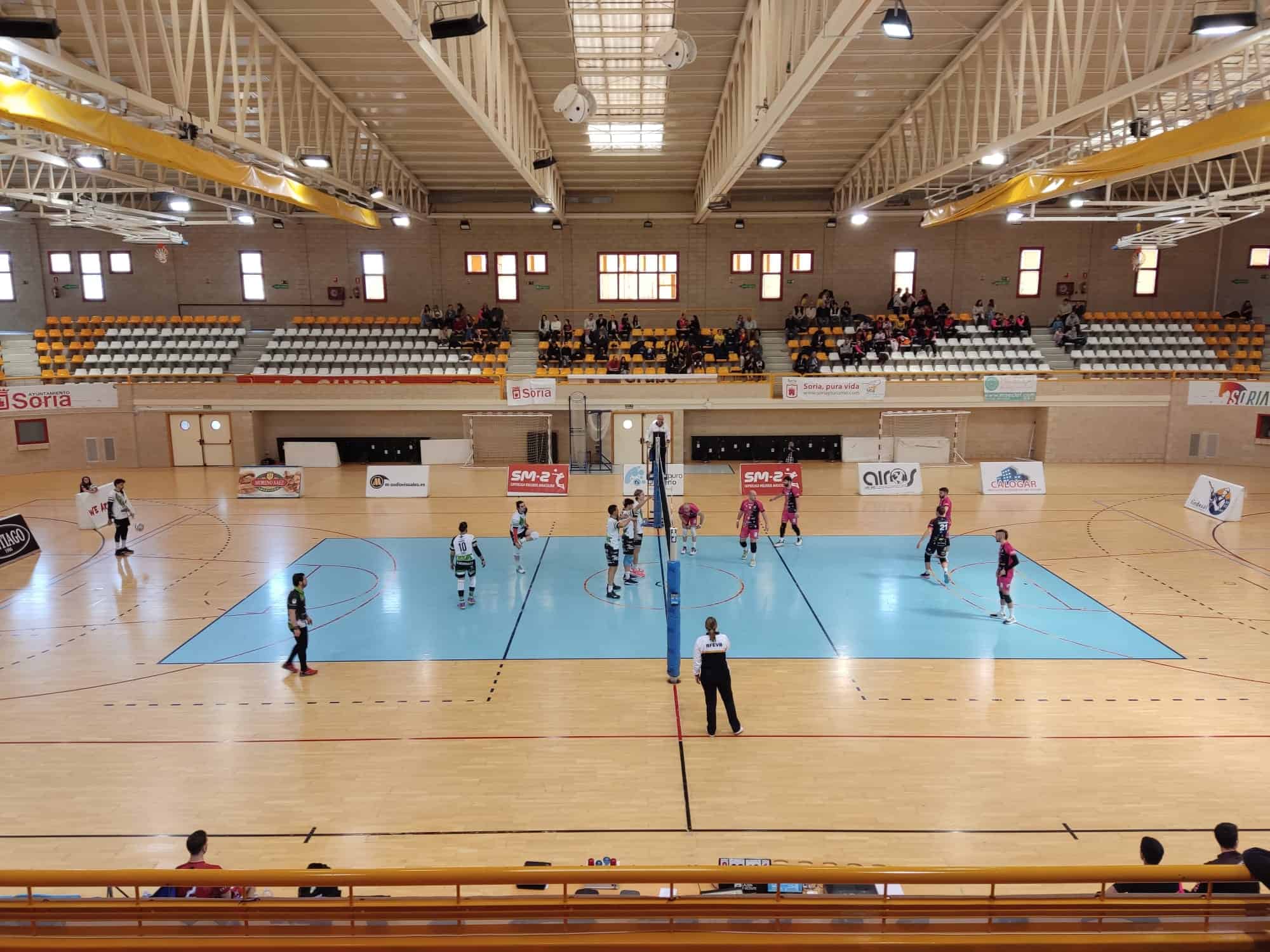 El Sporting cae también en el segundo duelo del fin de semana por 1-3