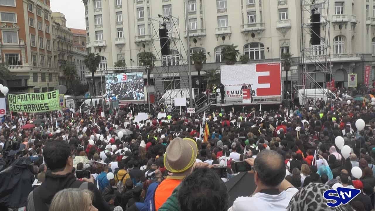 Lectura del manifiesto de la Revuelta de la España Vaciada tras la manifestación, el 31 de marzo de 2019 en Madrid. Quinto aniversario.