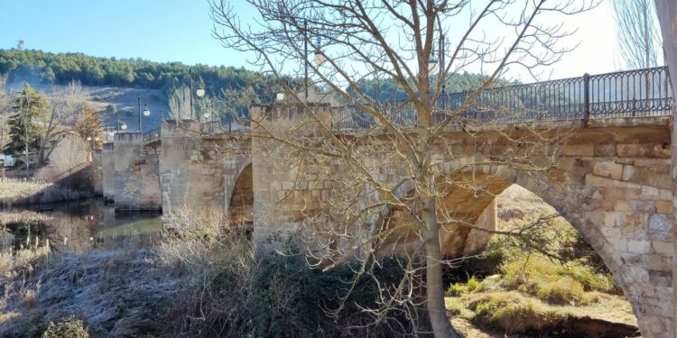 El Gobierno de España formaliza el contrato de obras en el puente de piedra en Soria