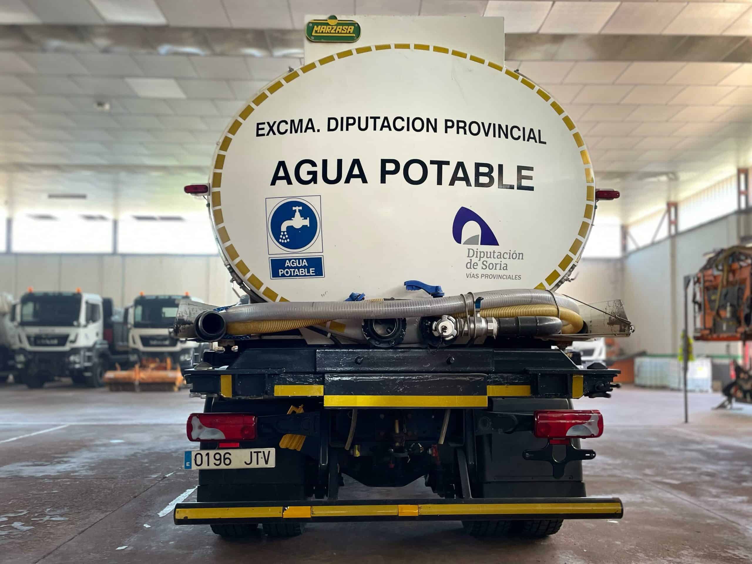 Más de 600.000 litros de agua repartidos por la Diputación de Soria en el puente de agosto