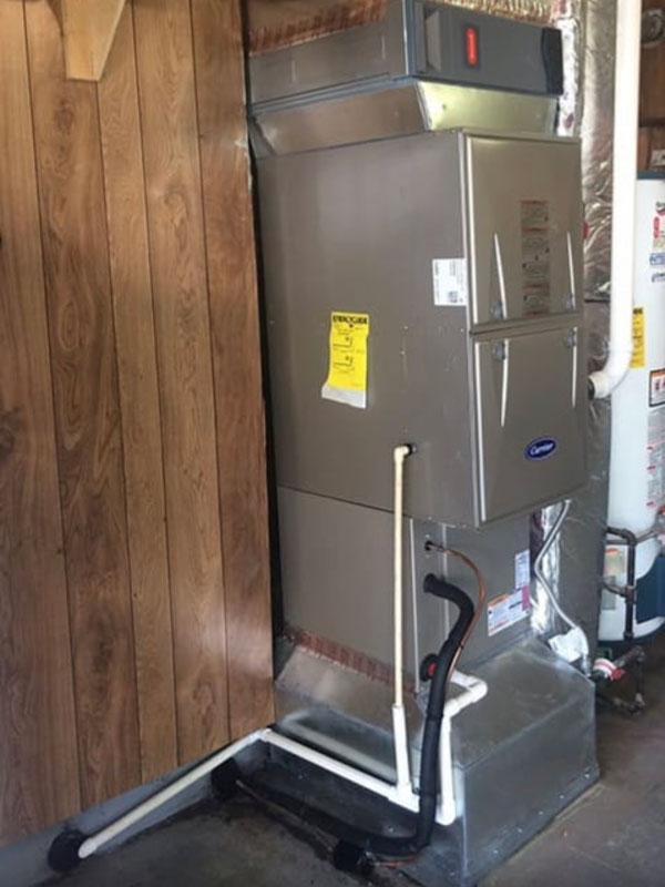 Residential High Efficiency Downflow Gas Furnace - Carrier