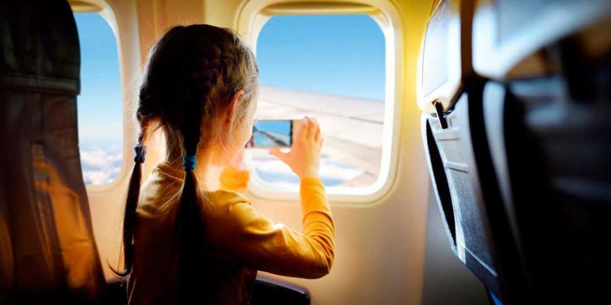 Consejos para viajar en avión con niños
