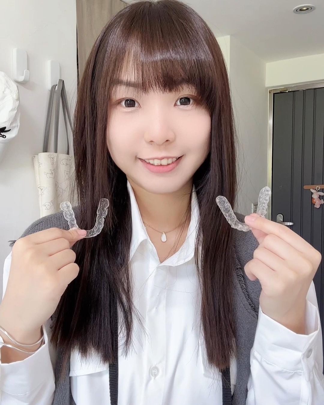 [SOV x 安安小日常] 我第一次拍了對鏡頭講很多話的影片，自從戴SOV隱形牙套矯正牙齒🦷 微笑也更有自信了，而且我自己有覺得臉變比較尖