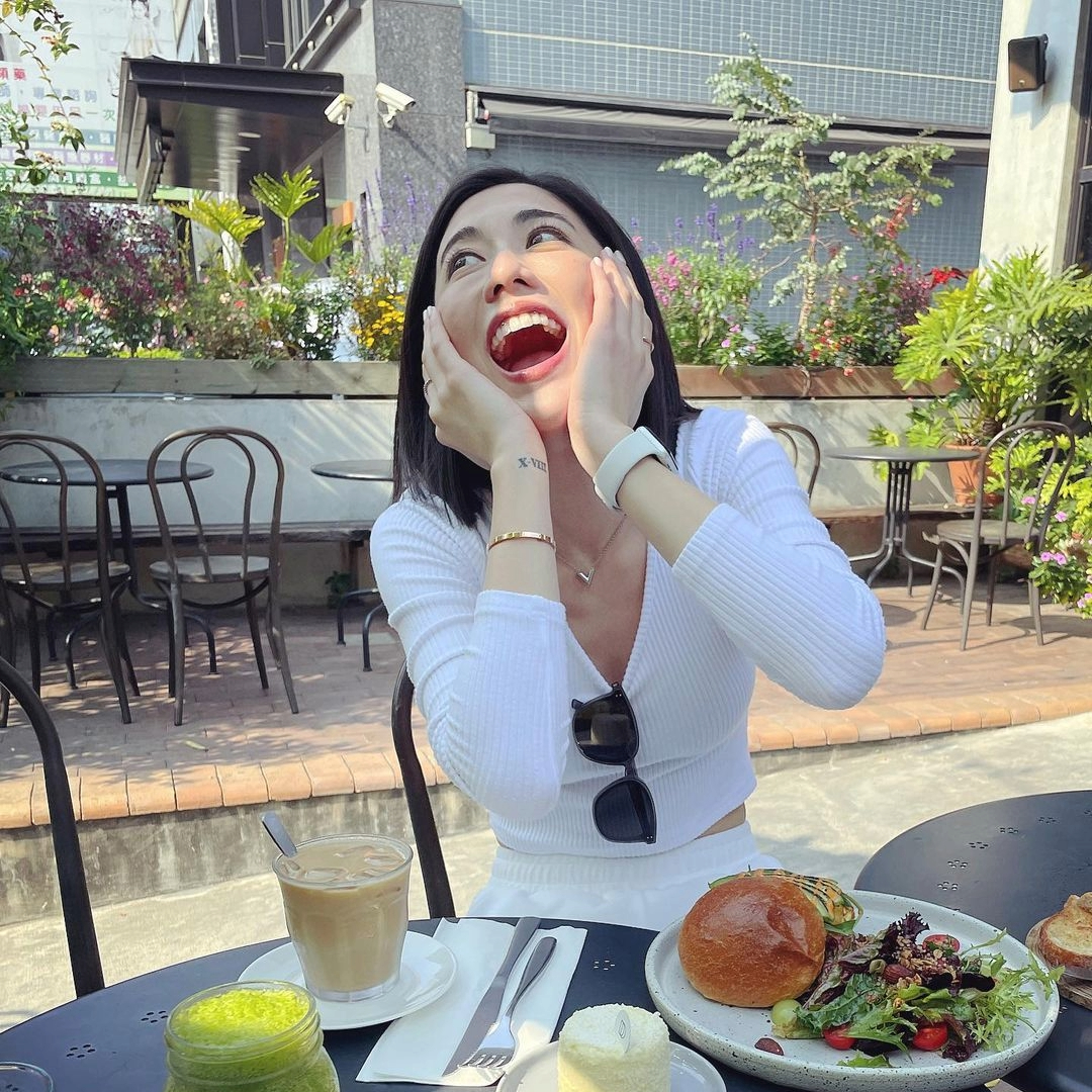 [SOV x Leslie] 兔寶寶門牙與側門牙的落差慢慢變小，牙齒更接近我想要的樣子了！