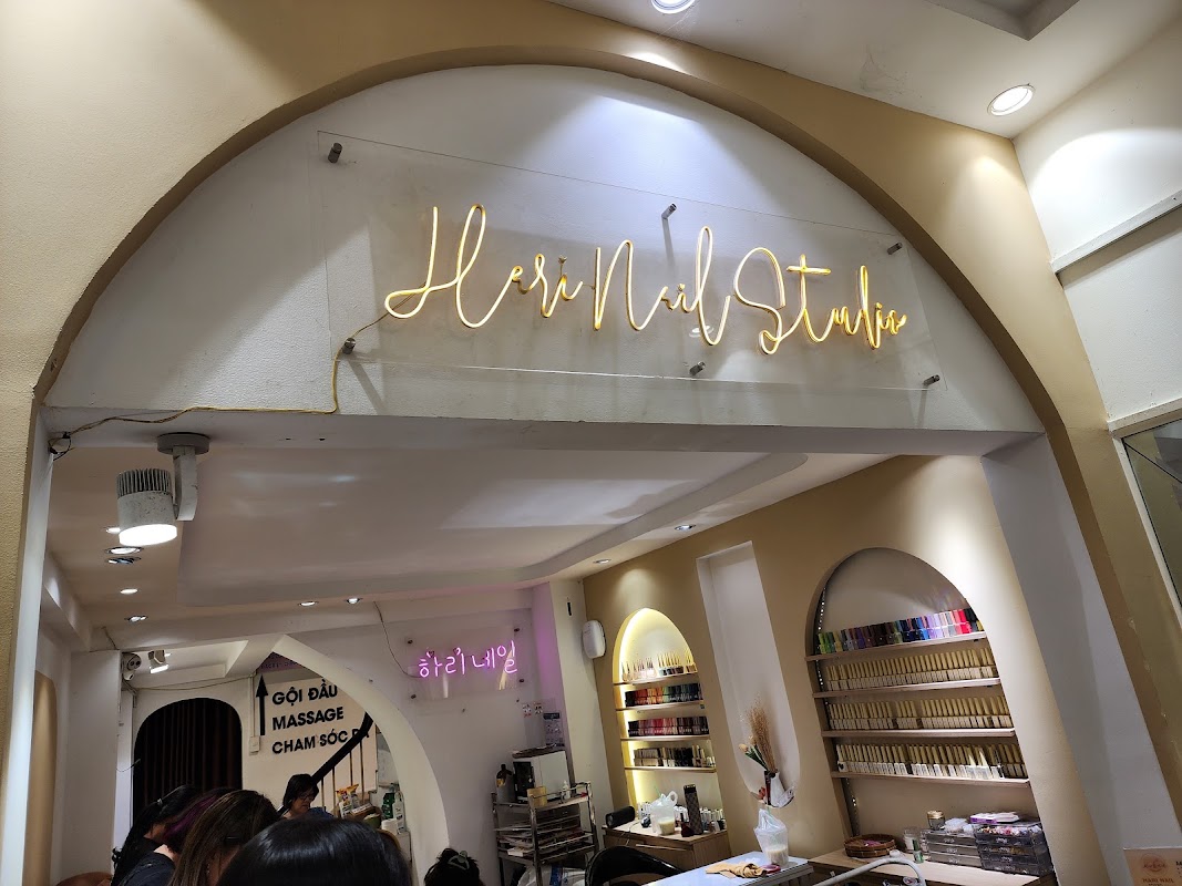 Lisa Nail & Spa - Tiệm Nail Quận 5 - Nail Salon - Head Spa - Foot Scrub - Massage - 美甲水疗 – ảnh 5