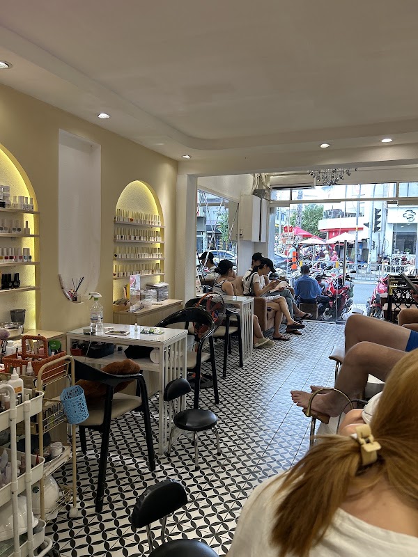Lisa Nail & Spa - Tiệm Nail Quận 5 - Nail Salon - Head Spa - Foot Scrub - Massage - 美甲水疗 – ảnh 6