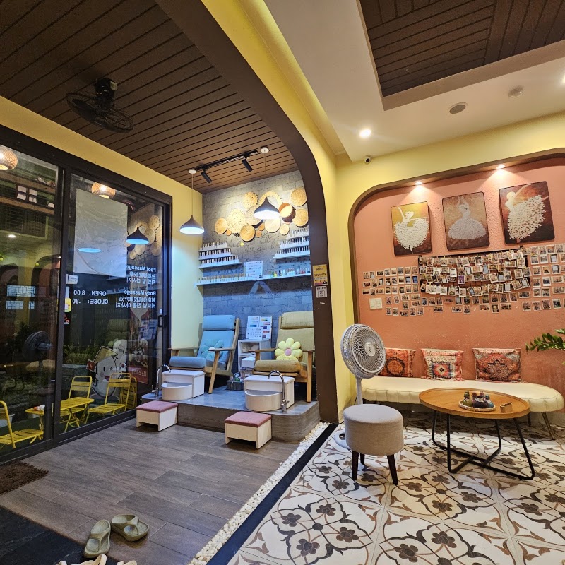 Julius Spa & Massage