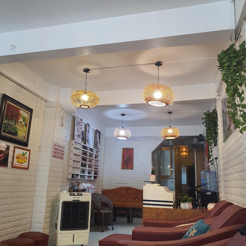 Trung Tâm Massage-Sauna-Jacuzzi Esalen – ảnh 3