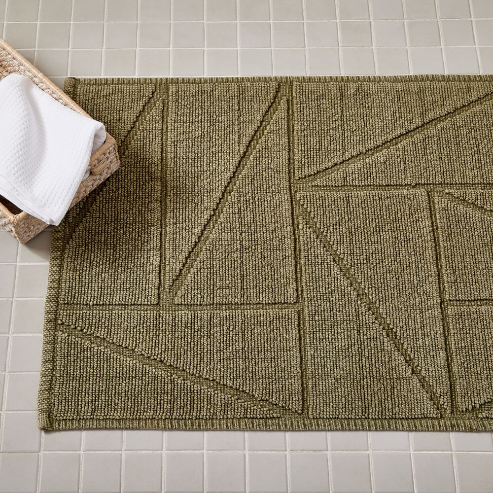 Triangle Sculpted Bath Mat