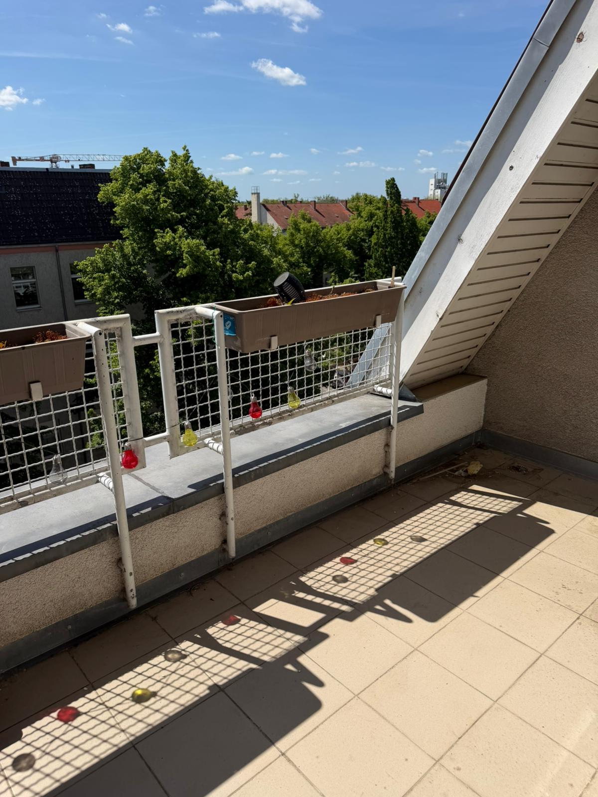 4-Zimmer-Wohnung mit Balkon in Britz — frisch renoviert ab 01.07.