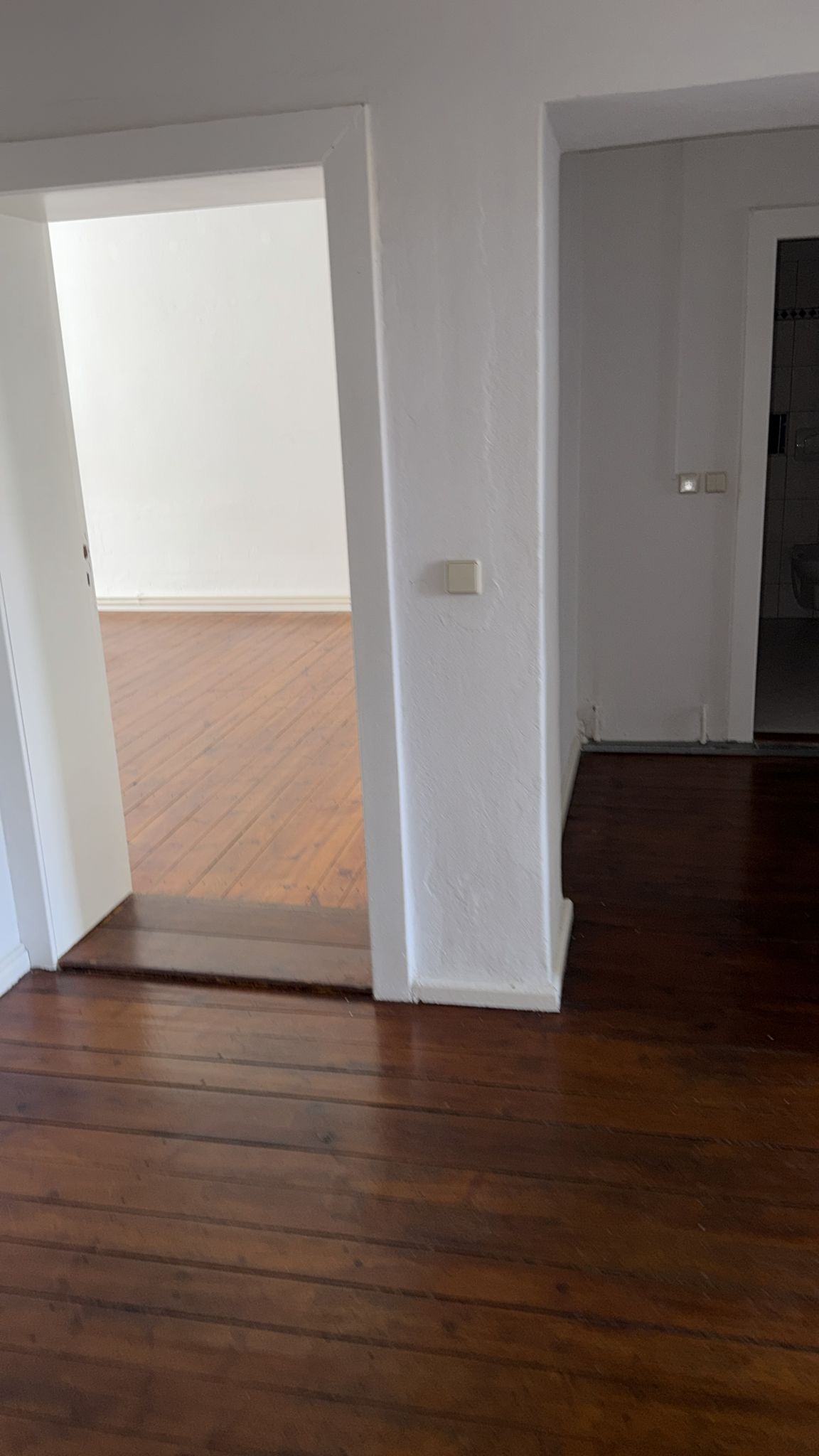 Spacious 2-room apartment at Checkpoint Charlie