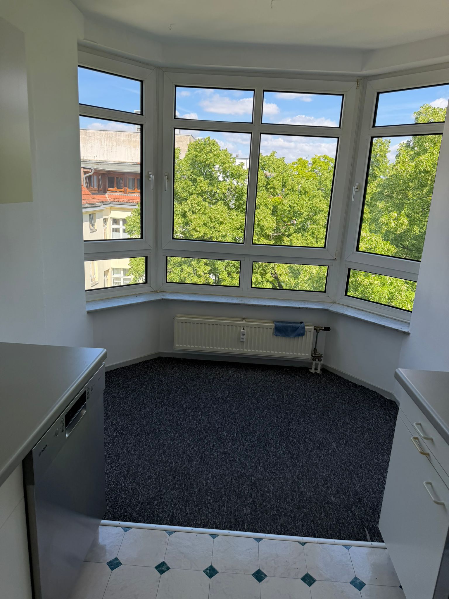 4-Zimmer-Wohnung mit Balkon in Britz — frisch renoviert ab 01.07.